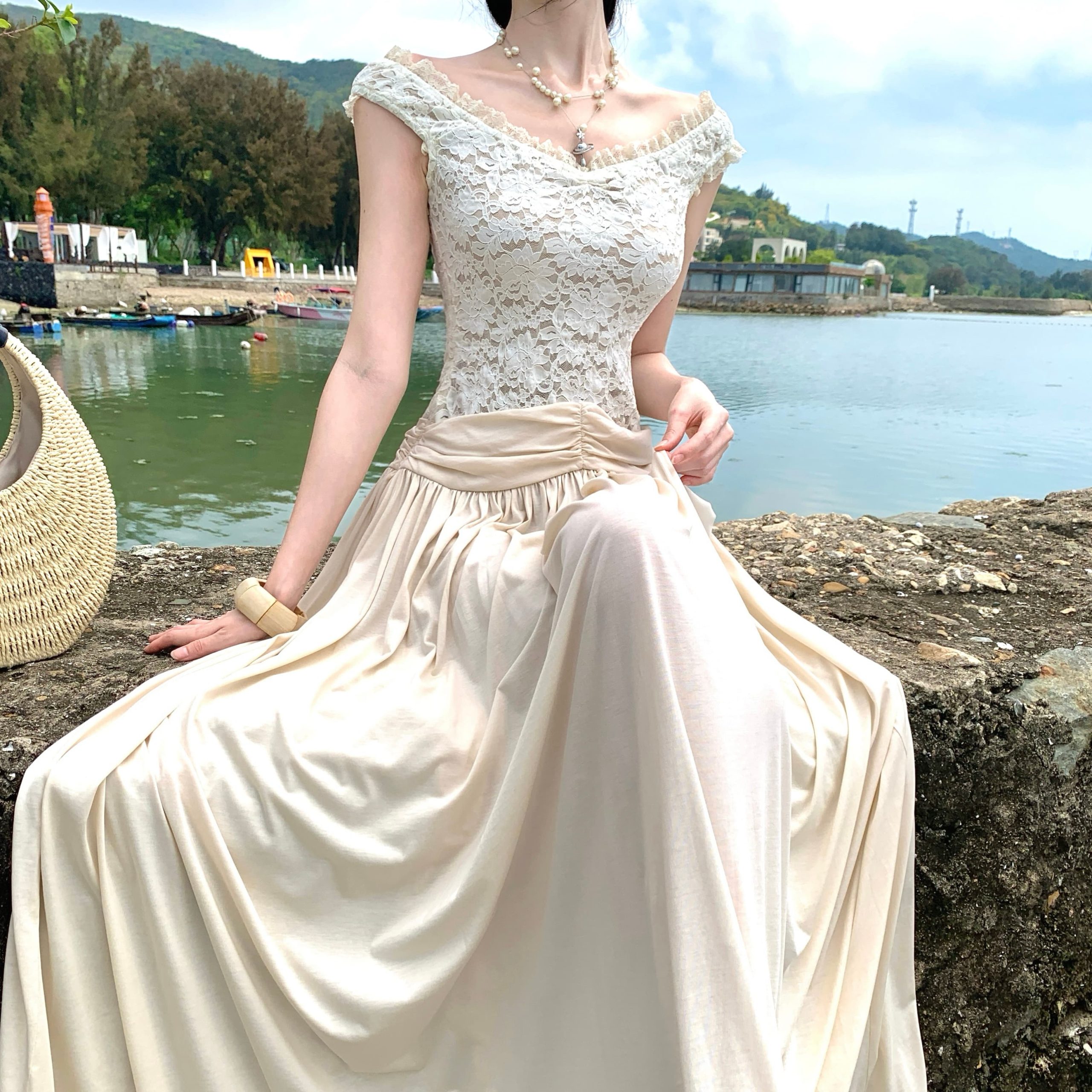White Off-Shoulder Dress Women French Style Party Graduation Dress - Image 3